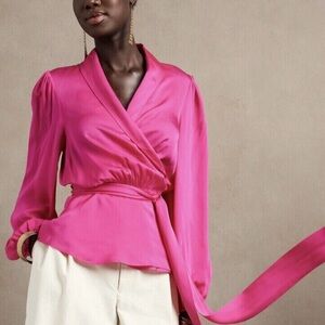 Banana Republic Pink Long Sleeve Wrap Blouse Size Small NWT